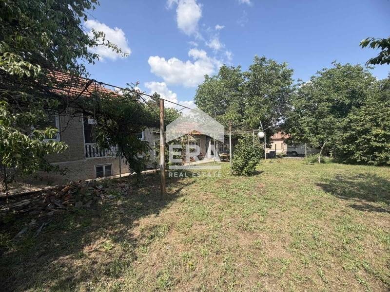 Продава КЪЩА, с. Поликраище, област Велико Търново, снимка 13 - Къщи - 53605818