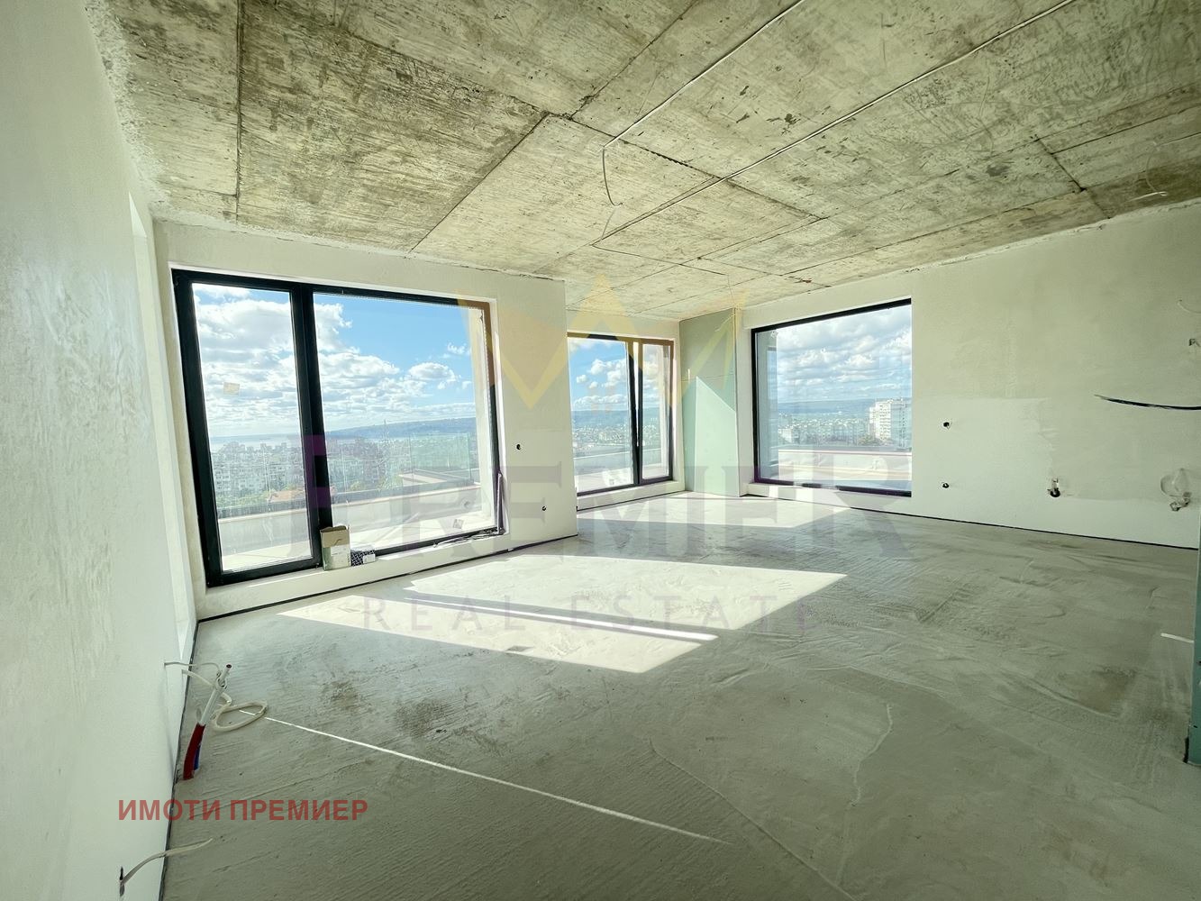 Продава 3-СТАЕН, гр. Варна, Изгрев, снимка 3 - Апартаменти - 56004304