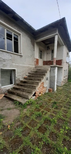 Продажба на имоти в с. Столетово, област Стара Загора - изображение 1 