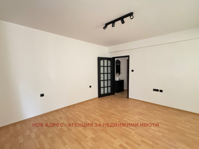 De vânzare  1 dormitor Târgoviște , Varoșa , 46 mp | 47843878 - imagine [4]