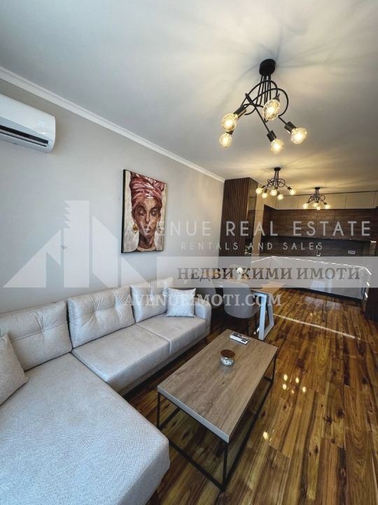 Продава 3-СТАЕН, гр. Пловдив, Тракия
