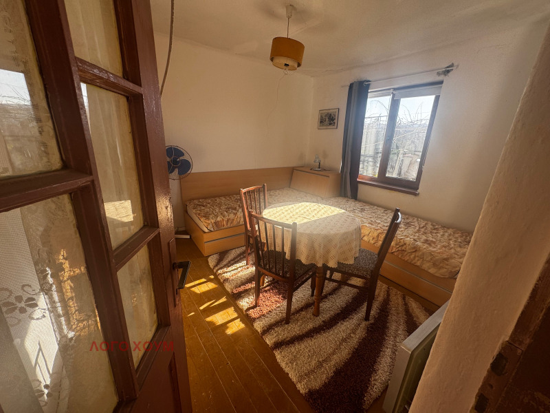 Продава КЪЩА, с. Осеново, област Варна, снимка 14 - Къщи - 52448087