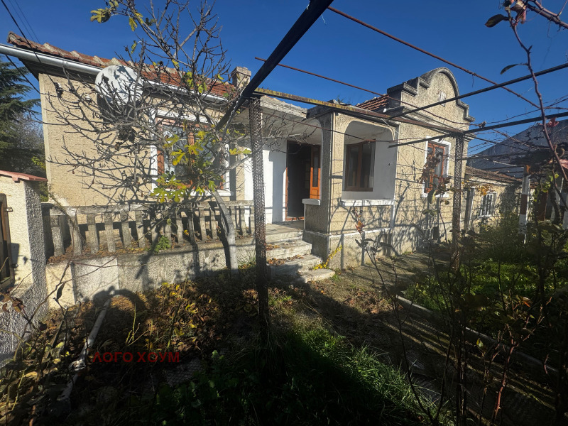 Продава КЪЩА, с. Осеново, област Варна, снимка 10 - Къщи - 52448087