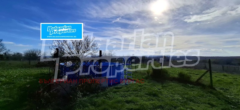 Продава КЪЩА, с. Светлина, област Бургас, снимка 17 - Къщи - 53195396