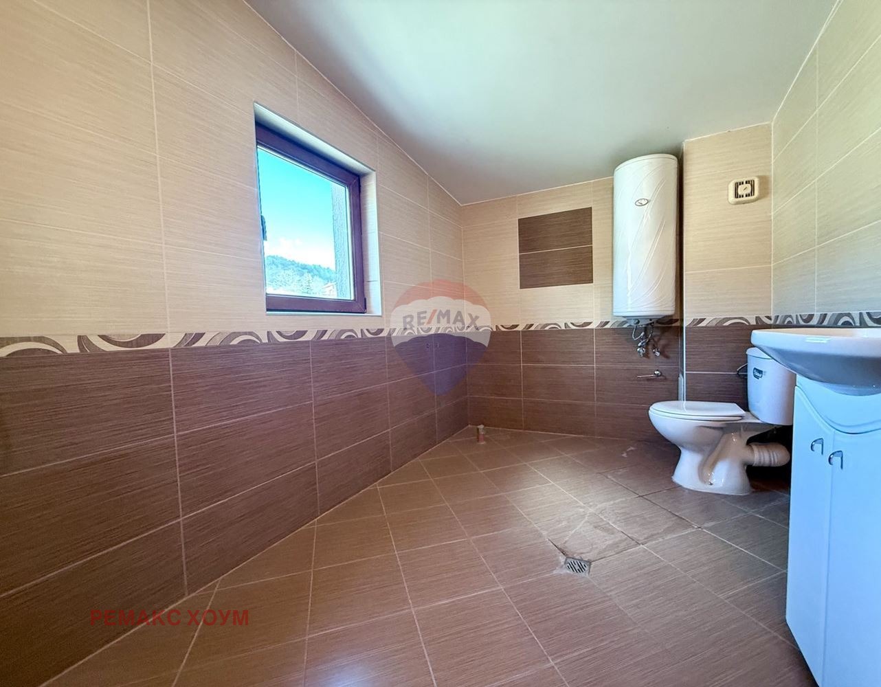 Продава 3-СТАЕН, гр. Балчик, област Добрич, снимка 15 - Апартаменти - 54271165