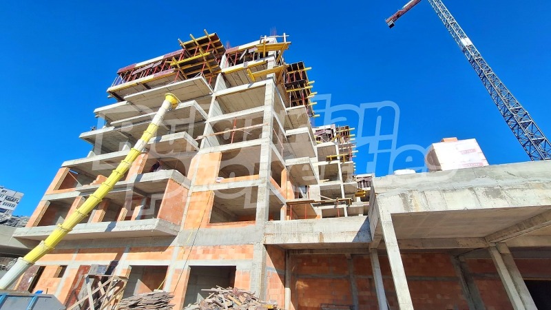 Продава 2-СТАЕН в град Варна, Младост 1 - 69 кв.м / 115 500 € » 225 898.37 лв., БЪЛГЕРИАН ПРОПЕРТИС ВАРНА