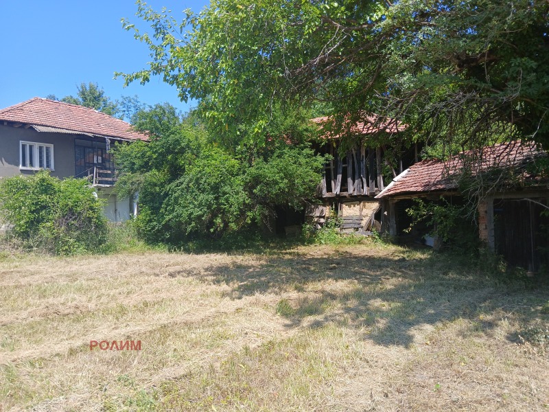 Продава КЪЩА в област Габрово, с. Столът - 133 кв.м / 22 000 € » 43 028.26 лв., РОЛИМ
