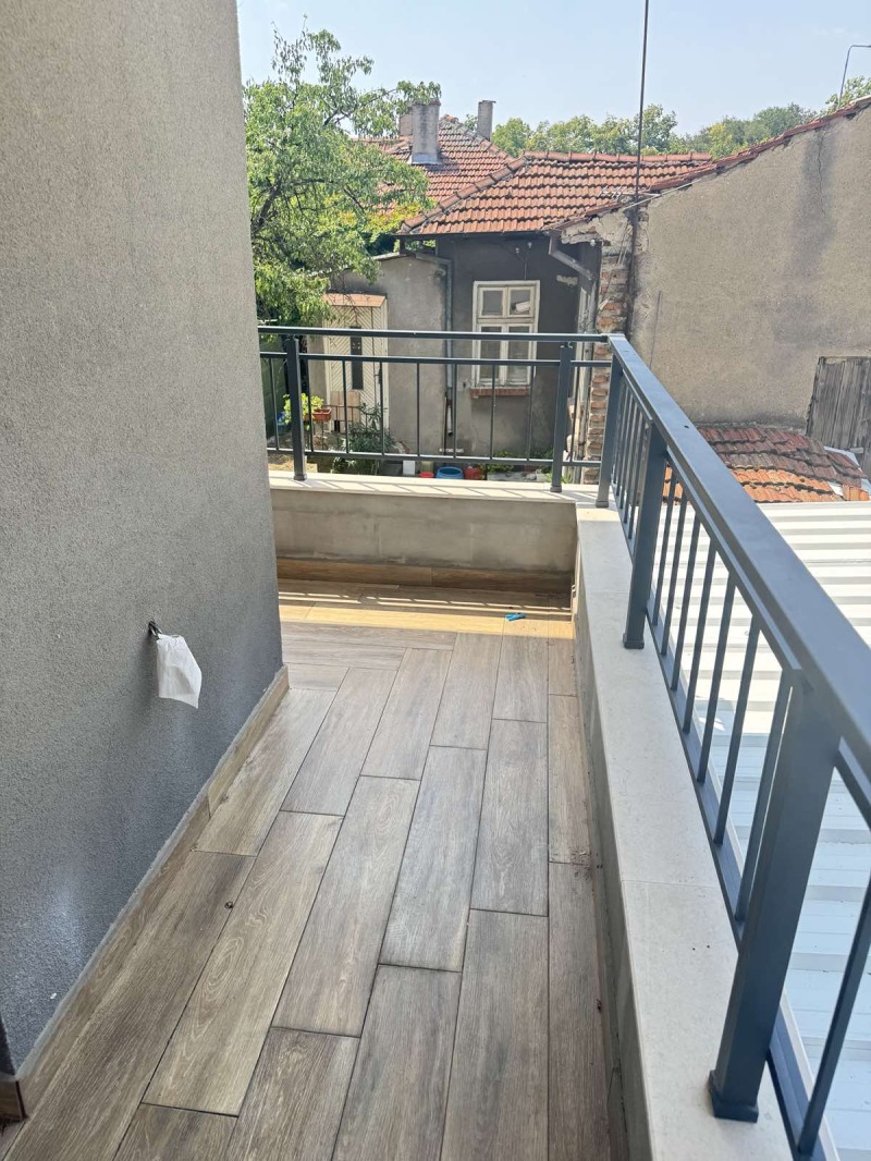 Продава  2-стаен град Русе , Възраждане , 61 кв.м | 90261459 - изображение [8]