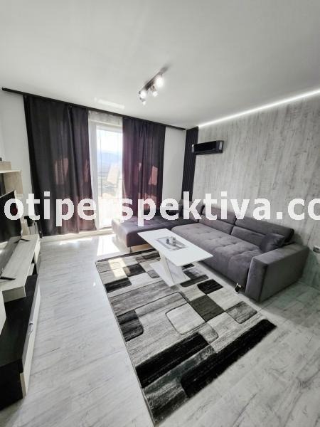 Продава 2-СТАЕН, гр. Пловдив, Кючук Париж, снимка 2 - Апартаменти - 53826996