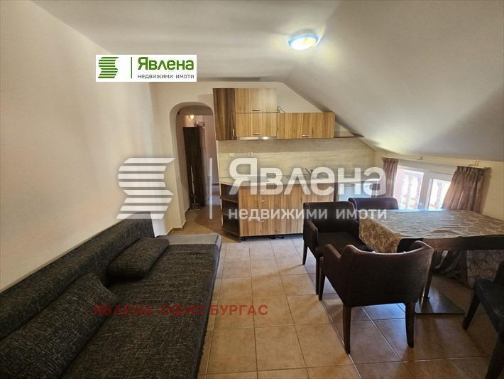 Продава 3-СТАЕН, гр. Поморие, област Бургас, снимка 4 - Aпартаменти - 48385692