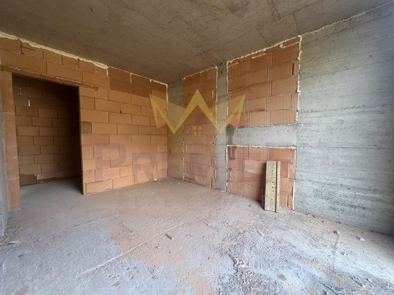 Продава  3-стаен град Варна , Възраждане 3 , 95 кв.м | 38519074 - изображение [6]