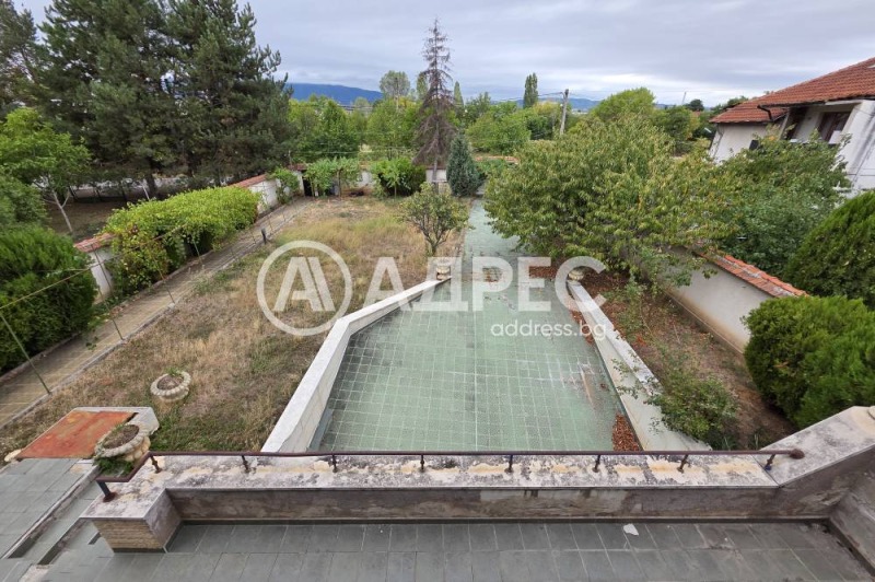 Продава КЪЩА, гр. София, Надежда 1, снимка 15 - Къщи - 52881857