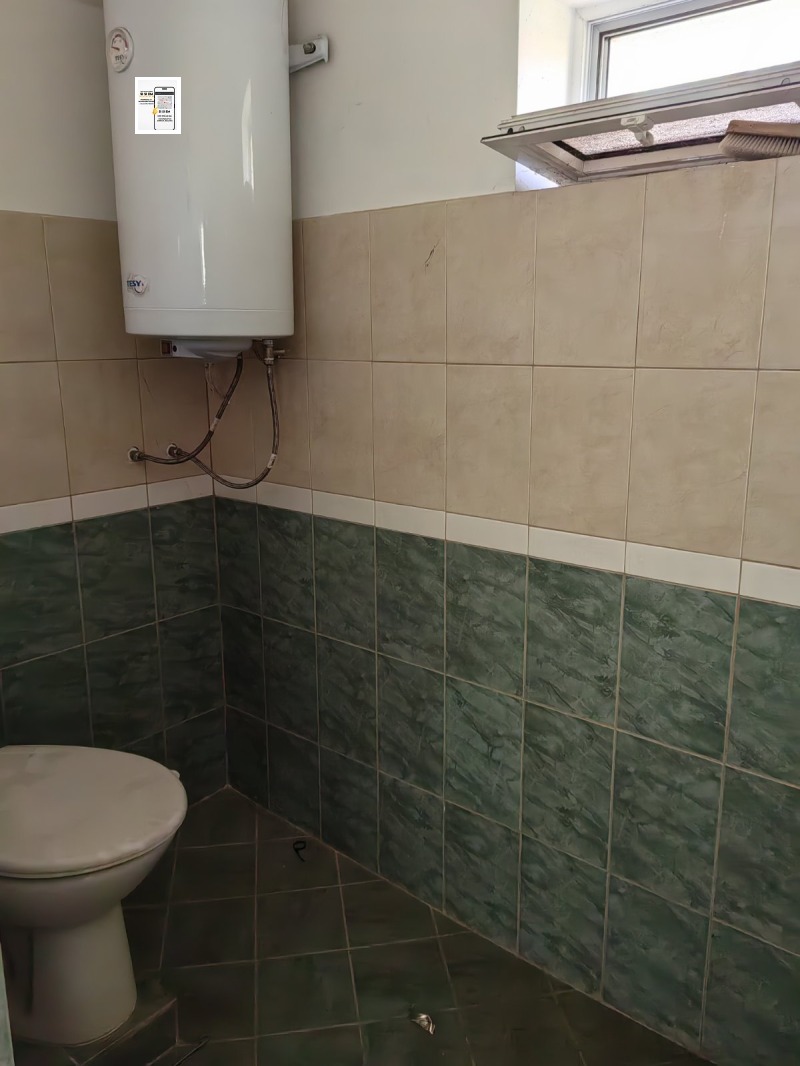 Продава КЪЩА, с. Смолница, област Добрич, снимка 4 - Къщи - 53177228