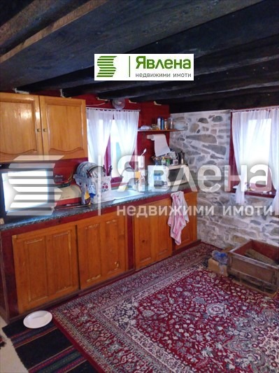 Продава КЪЩА, с. Изгрев, област Бургас, снимка 5 - Къщи - 54769079