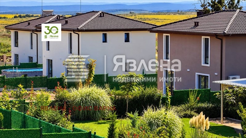 Продава КЪЩА, с. Приселци, област Варна, снимка 16 - Къщи - 56204339