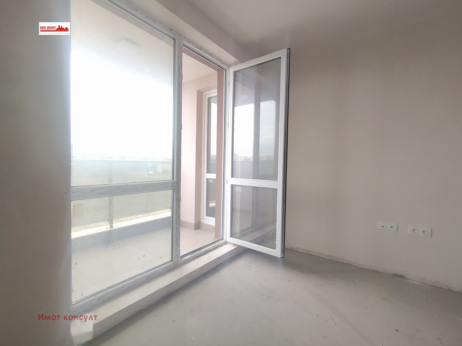 Продава 2-СТАЕН, гр. Пловдив, Христо Смирненски, снимка 2 - Апартаменти - 40026684