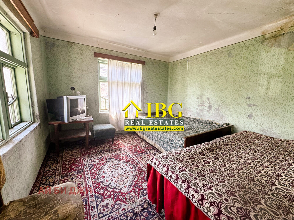 Продава КЪЩА, с. Божичен, област Русе, снимка 4 - Къщи - 56377997