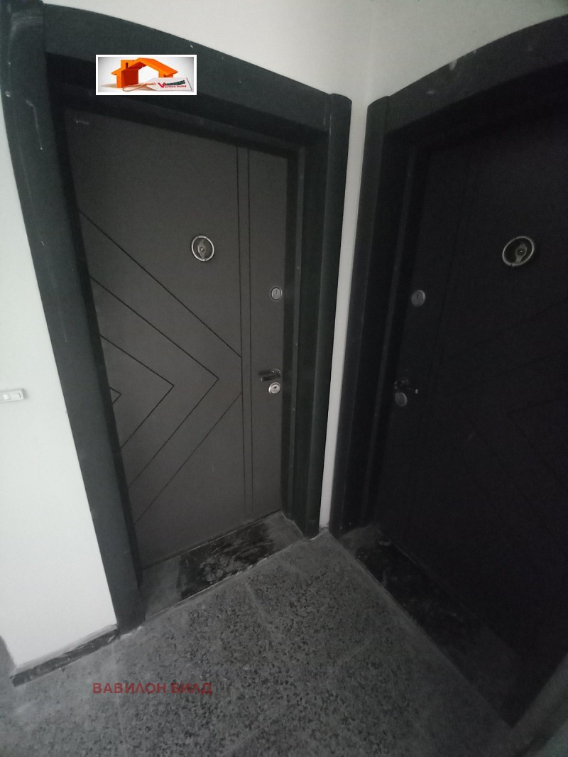Myytävänä  1 makuuhuone Plovdiv , Komatevski vazel , 106 neliömetriä | 93994608 - kuva [13]