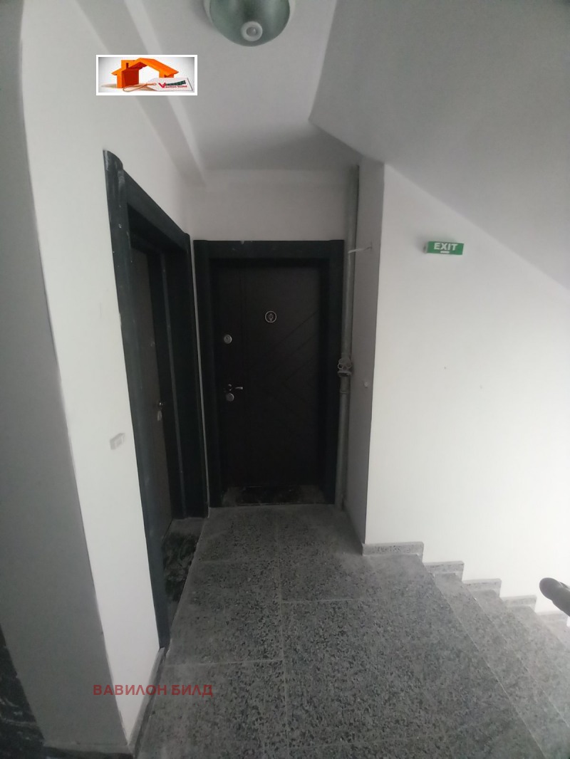 Myytävänä  1 makuuhuone Plovdiv , Komatevski vazel , 106 neliömetriä | 93994608 - kuva [15]