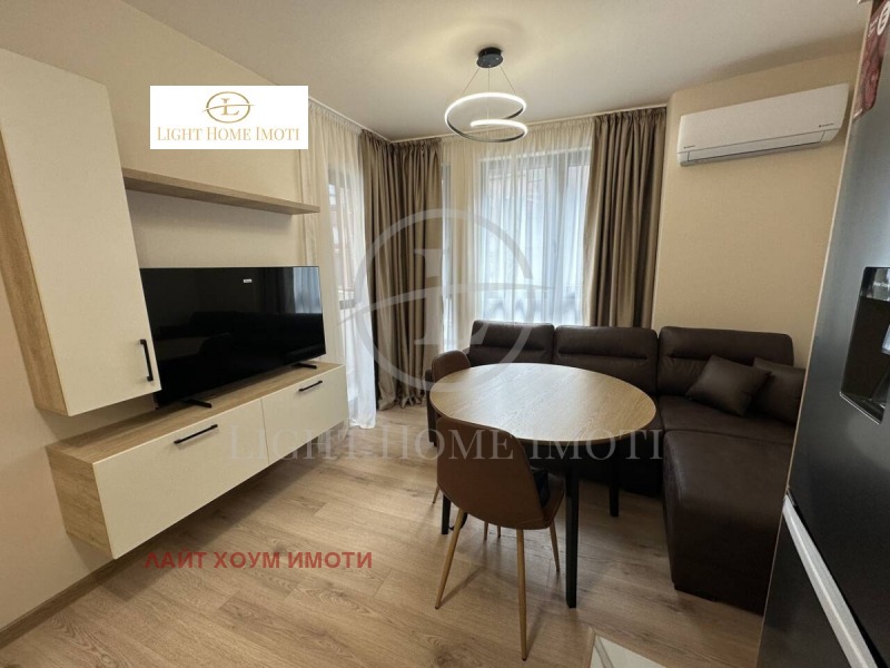 Eladó  2 hálószobás Plovdiv , Marasa , 107 négyzetméter | 77967027