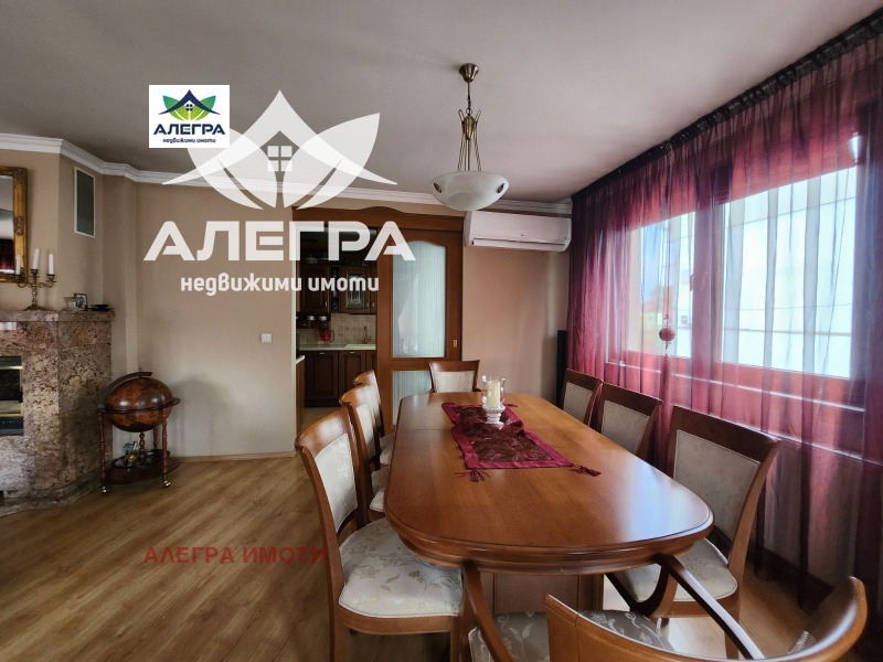 Продава  Къща град Пазарджик , Център , 396 кв.м | 71276925 - изображение [9]