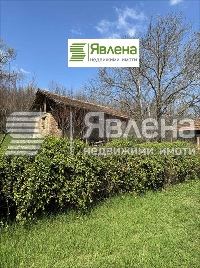 Till salu  Hus region Sofia , Djurovo , 811 kvm | 73313284 - bild [6]