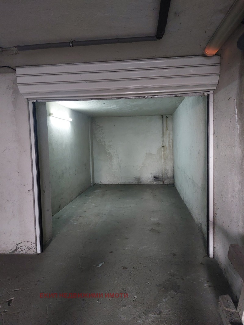 Til salgs  Garasje Sofia , Tsentar , 21 kvm | 39942876