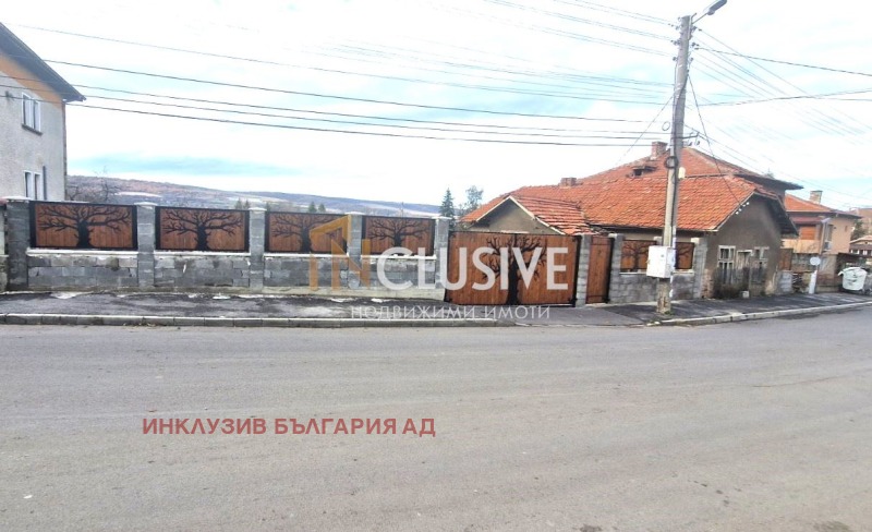 Zu verkaufen  Handlung region Pernik , Gorna Dikanja , 900 qm | 19351656 - Bild [2]
