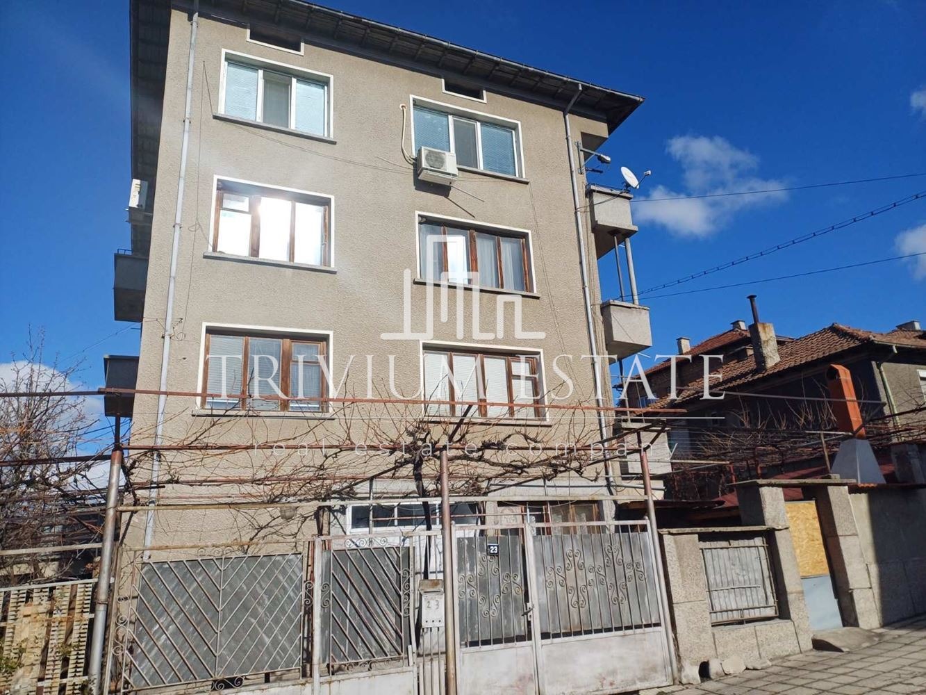 Продава ЕТАЖ ОТ КЪЩА, гр. Панагюрище, област Пазарджик, снимка 10 - Етаж от къща - 54922820