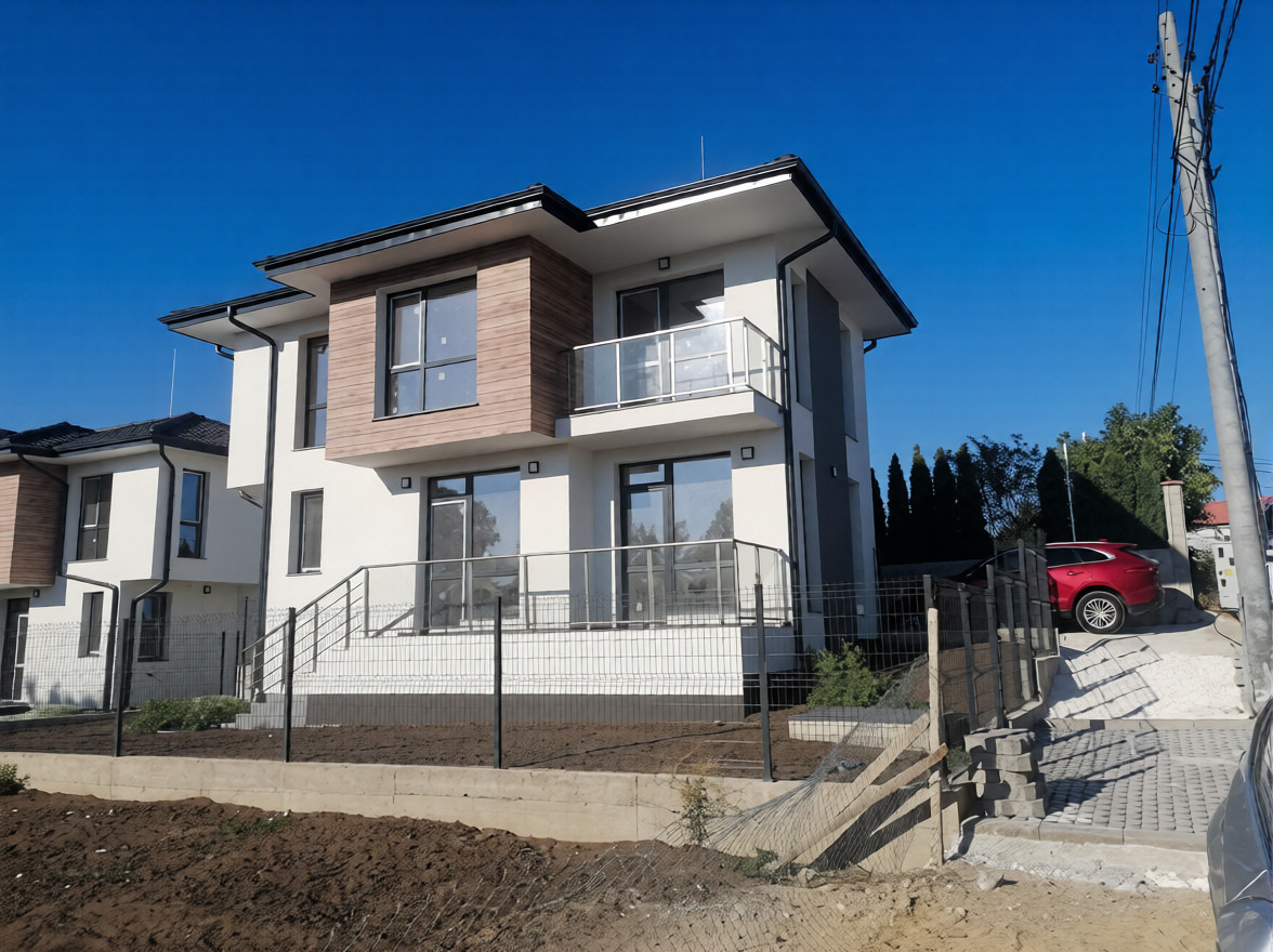 Продава КЪЩА, гр. Варна, м-т Горна Трака, снимка 2 - Къщи - 54351609
