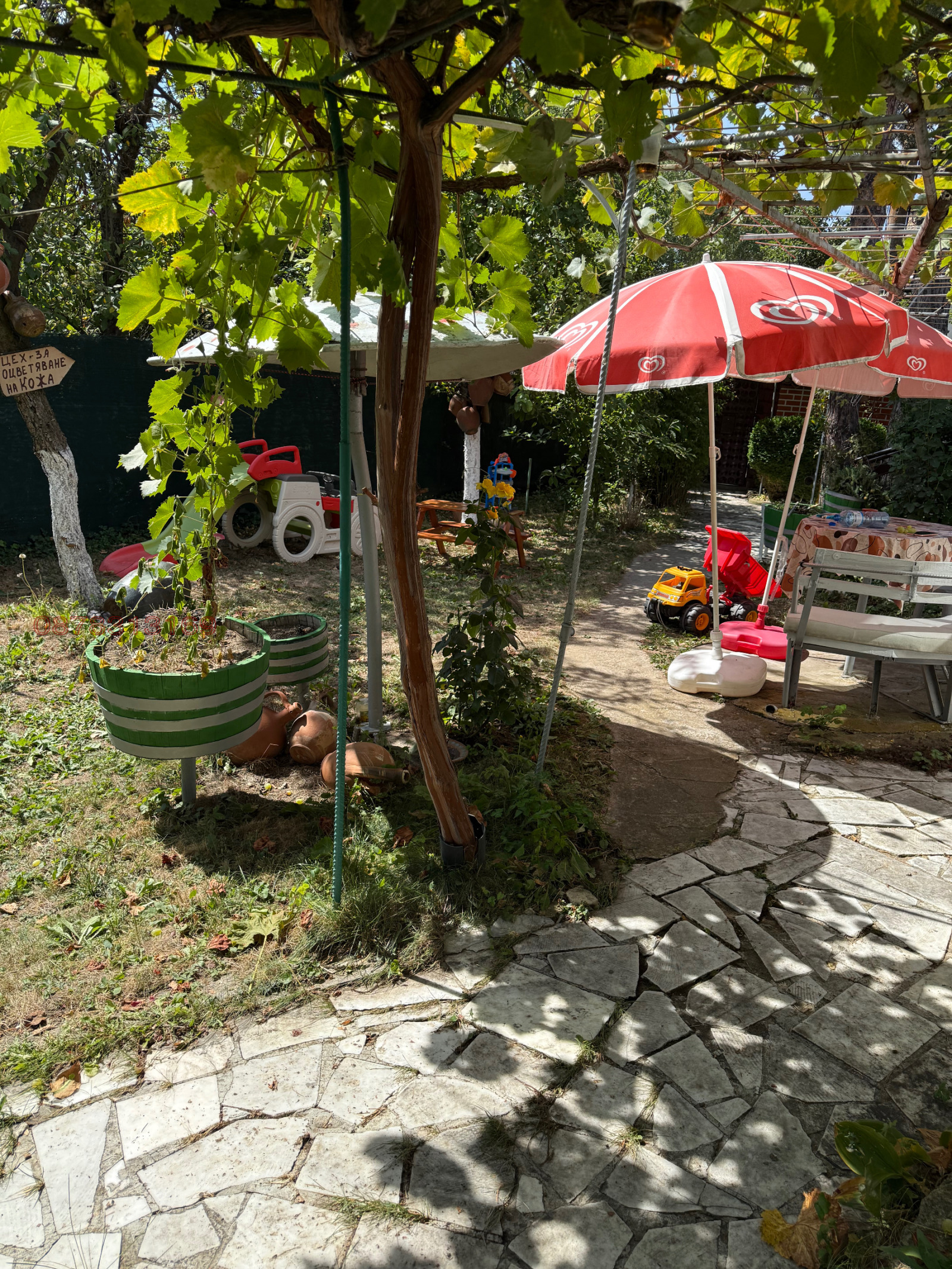 Продава КЪЩА, с. Живково, област София област, снимка 14 - Къщи - 55659094