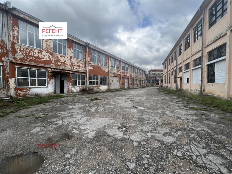 Продава ПРОМ. ПОМЕЩЕНИЕ в област Габрово, гр. Дряново - 5000 кв.м / 680 000 € » 1 329 964.40 лв., РЕГЕНТ