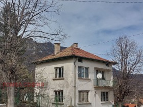 Продава къща област Враца с. Лютиброд - [1] 