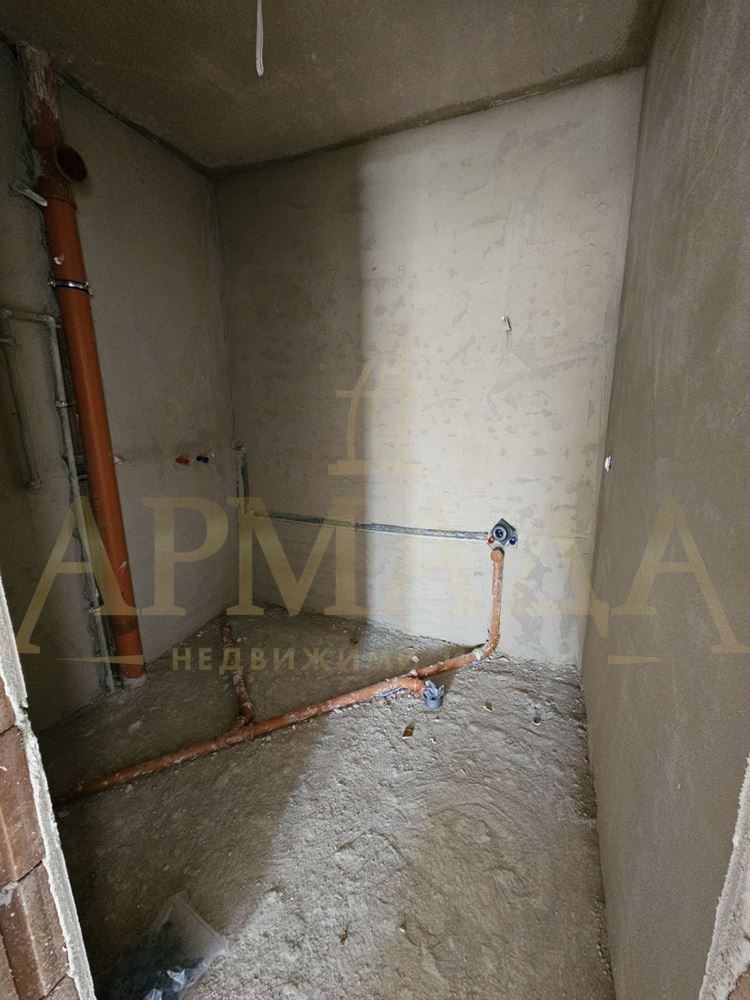 En venta  2 dormitorios Plovdiv , Ostromila , 117 metros cuadrados | 71022353 - imagen [6]