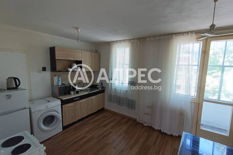 Myytävänä  2 makuuhuonetta Razgrad , Tsentar , 100 neliömetriä | 70307001 - kuva [2]