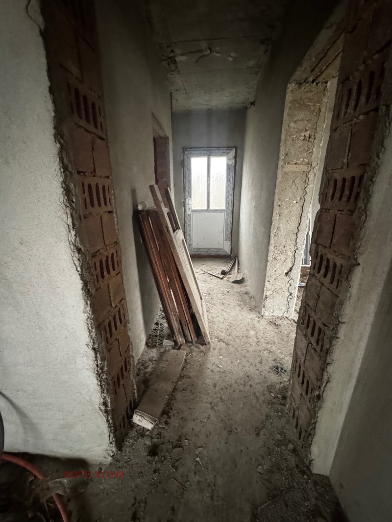 Продава КЪЩА, с. Оброчище, област Добрич, снимка 6 - Къщи - 53077747