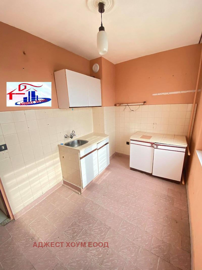 Na prodej  1 ložnice Šumen , Bojan Balgaranov 1 , 60 m2 | 38735197 - obraz [3]