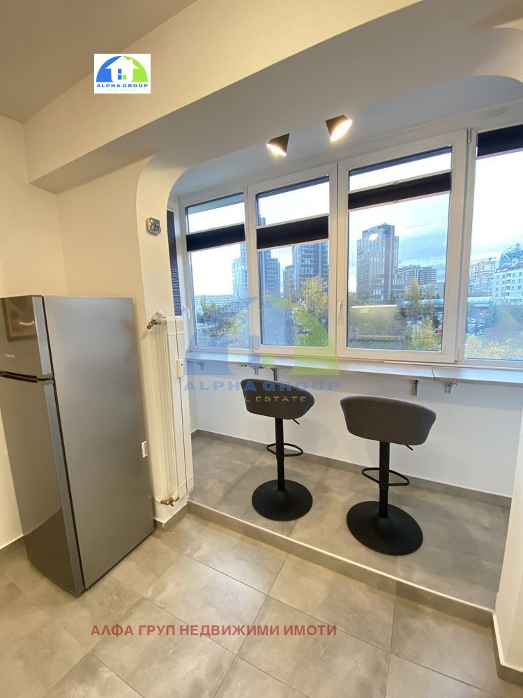 Продава 2-СТАЕН, гр. София, Изток, снимка 2 - Апартаменти - 53007847