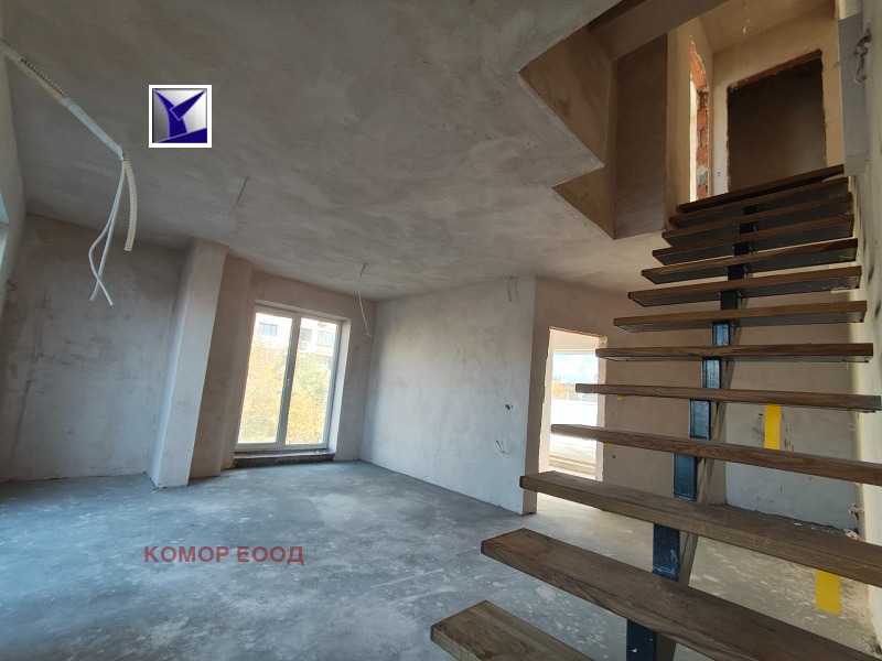 Продава 3-СТАЕН, гр. Русе, Център, снимка 2 - Апартаменти - 52218534