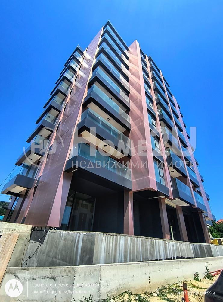 Продава  3-стаен град Варна , Левски 1 , 115 кв.м | 24010026