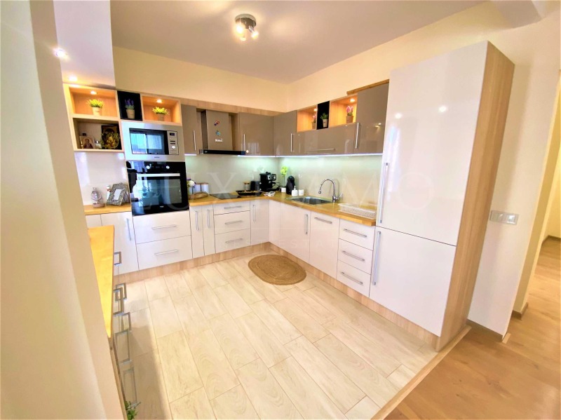 Продава 3-СТАЕН, гр. Поморие, област Бургас, снимка 8 - Апартаменти - 52754249