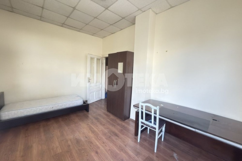 Продава 3-СТАЕН, гр. София, Център, снимка 4 - Апартаменти - 53424118