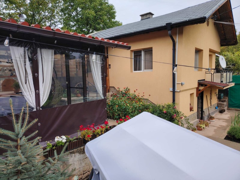 Продава  Къща област Перник , с. Ръжавец , 49 кв.м | 25244940