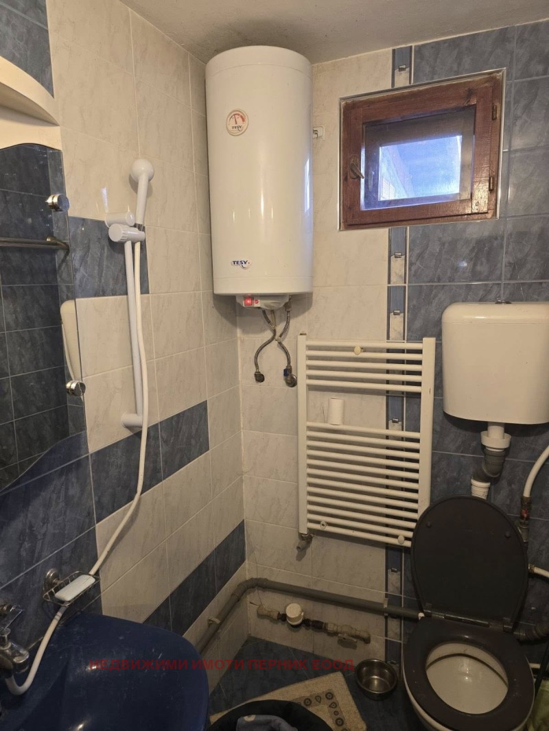 Продава КЪЩА, с. Мещица, област Перник, снимка 15 - Къщи - 53227839