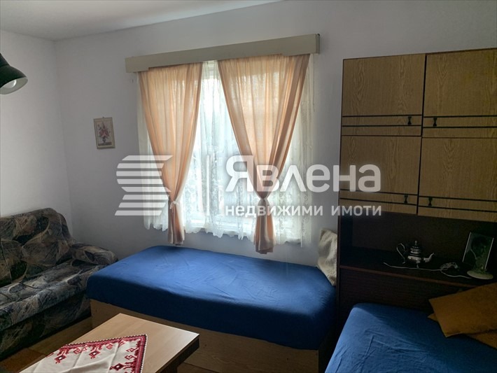 Продава КЪЩА, с. Равнище, област София област, снимка 7 - Къщи - 56024752