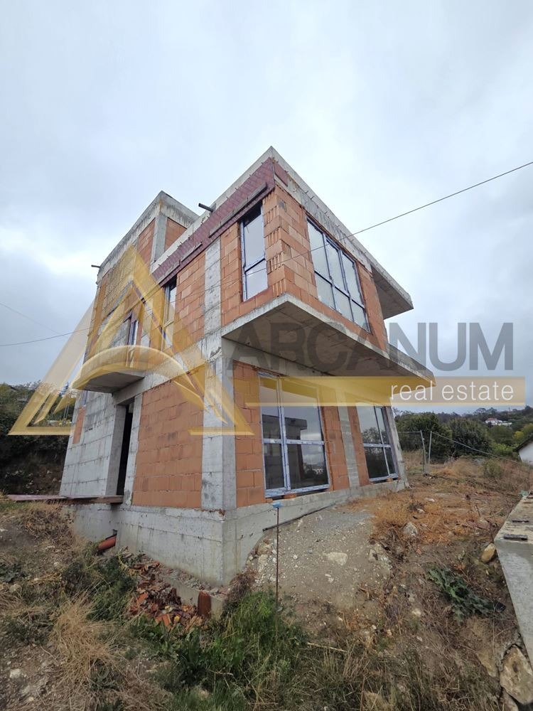 Продава КЪЩА, гр. Варна, Възраждане 2, снимка 2 - Къщи - 56563173