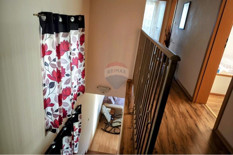 Продава ВИЛА, гр. Каварна, област Добрич, снимка 5 - Вили - 52990474