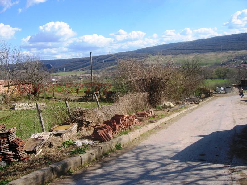 Продава ПАРЦЕЛ, с. Леденик, област Велико Търново, снимка 3 - Парцели - 53006822