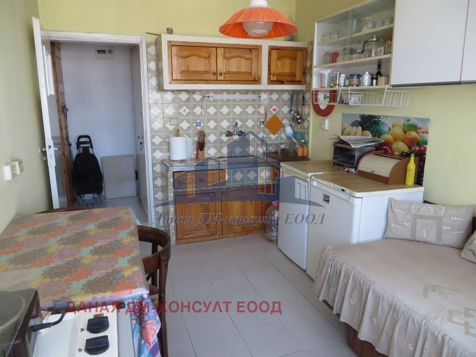 Продава 2-СТАЕН, гр. Шумен, Пожарната, снимка 6 - Апартаменти - 56134887