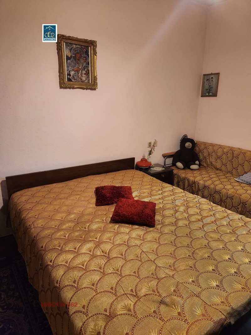 Продава 4-СТАЕН в област Велико Търново, гр. Горна Оряховица - 150 кв.м / 90 000 € » 176 024.70 лв., ИМОТИ 062